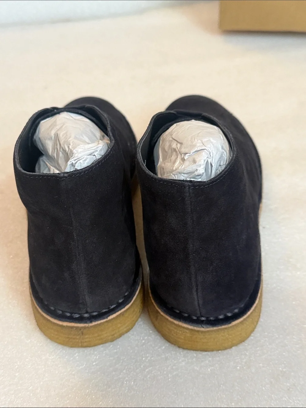 Vince Mens Lafayette Chukka Boot Suede Leather Size 8